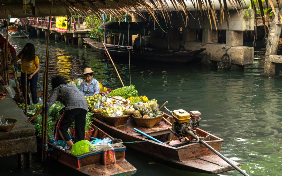 Floating Market Day Trip (Khlong Lat Mayom, Damnoen Saduak, Amphawa)